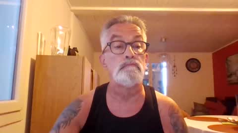 Snapshot of grybear60 chatting on 06-28-26, 02:56 Grybear online show from 06-28-26, 02:56