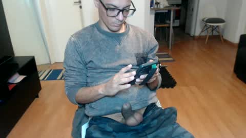 guachin_new online show from 06-25-26, 05:07