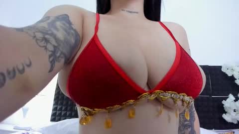 Snapshot of guadalupe21_ chatting on 10-06-25, 07:55 Guadalupe online show from 10-06-25, 07:55