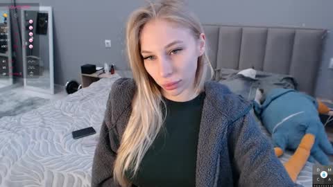 Eva online show from 04-09-26, 02:00