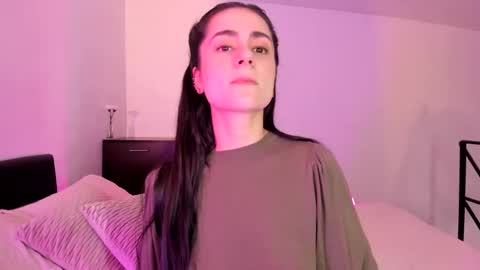 Elena online show from 03-04-25, 05:34