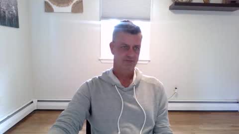 gudguy2025 online show from 11-01-25, 04:31