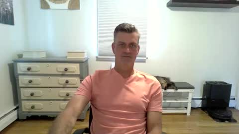 Snapshot of gudguy2025 chatting on 05-31-26, 06:09 gudguy2025 online show from 05-31-26, 06:09