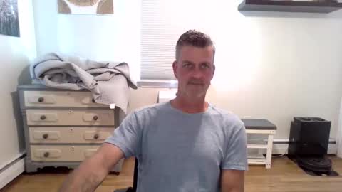 Snapshot of gudguy2025 chatting on 06-05-26, 02:45 gudguy2025 online show from 06-05-26, 02:45
