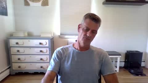 Snapshot of gudguy2025 chatting on 06-19-26, 03:38 gudguy2025 online show from 06-19-26, 03:38