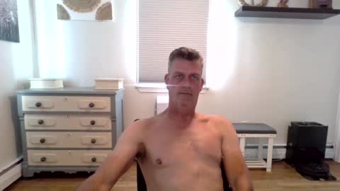 Snapshot of gudguy2025 chatting on 06-30-26, 01:34 gudguy2025 online show from 06-30-26, 01:34