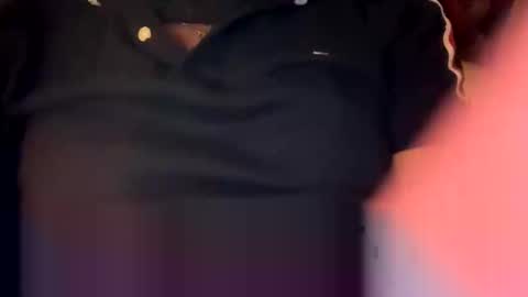 guesswhosback13 online show from 04-21-26, 07:25