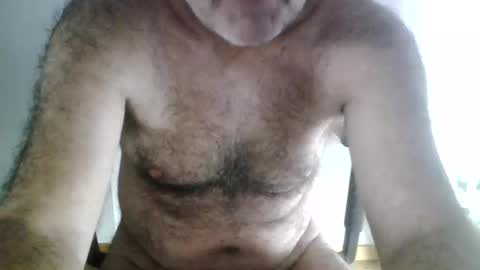 Snapshot of guide2 chatting on 02-26-25, 10:47 Dislove online show from 02-26-25, 10:47