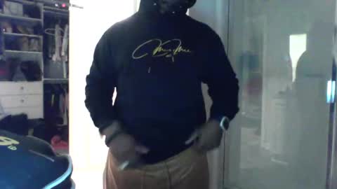 Snapshot of guidedhandstech chatting on 01-26-25, 01:31 guidedhandstech online show from 01-26-25, 01:31