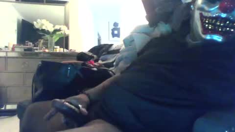 Snapshot of guidedhandstech chatting on 11-02-25, 07:16 guidedhandstech online show from 11-02-25, 07:16