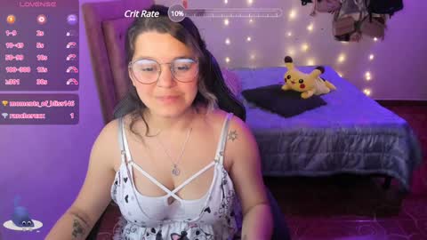 Hello Im Julieta Im 25 years old welcome to my room have fun and be happy. online show from 01-12-25, 08:04