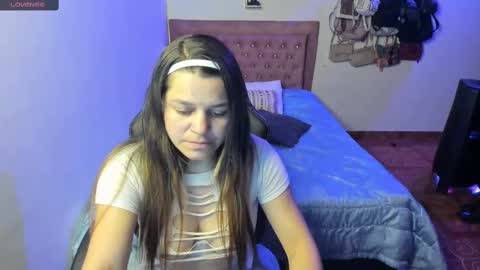 Hello Im Julieta Im 25 years old welcome to my room have fun and be happy. online show from 03-02-25, 04:39