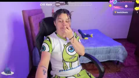 Hello Im Julieta Im 25 years old welcome to my room have fun and be happy. online show from 09-16-25, 03:40