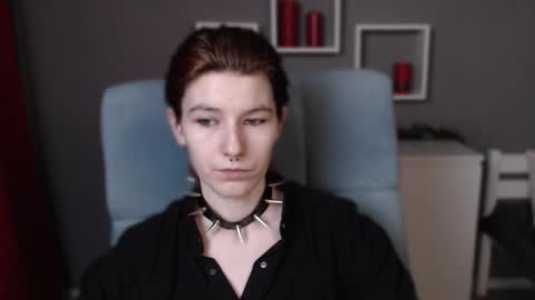 guitarandangell online show from 12-19-25, 07:04