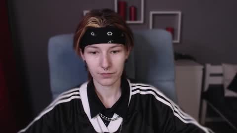 guitarandangell online show from 01-19-26, 10:19