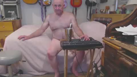 Mario online show from 02-28-25, 08:53