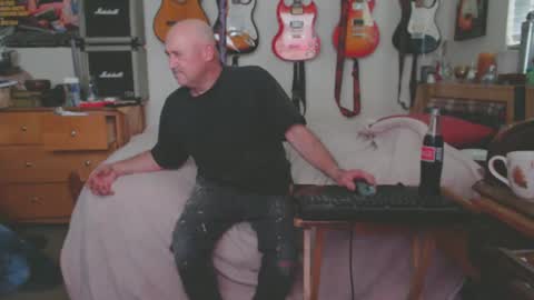 Mario online show from 03-05-25, 08:00