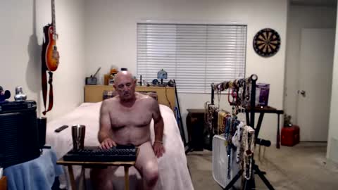 Mario online show from 09-11-25, 10:59