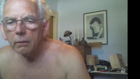 Roy online show from 06-25-26, 07:29