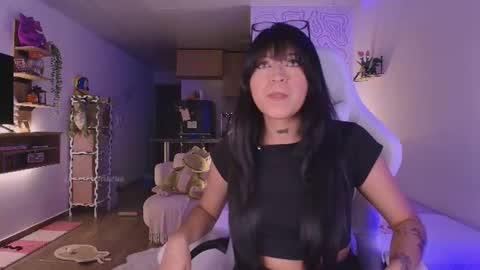    S                                    online show from 06-24-26, 01:26