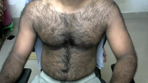 guru95497 online show from 06-12-26, 05:45