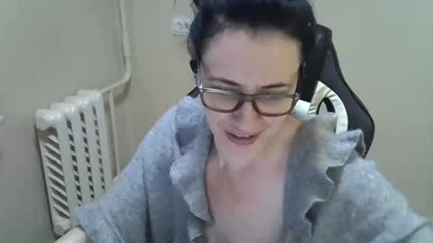 GusumAh online show from 03-06-25, 06:26
