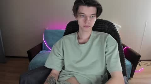 guy_liam1 online show from 12-25-24, 12:37