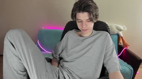 guy_liam1 online show from 01-29-25, 05:09