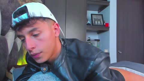 Gabriel online show from 01-14-25, 02:19