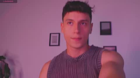 Gabriel online show from 02-26-26, 05:06