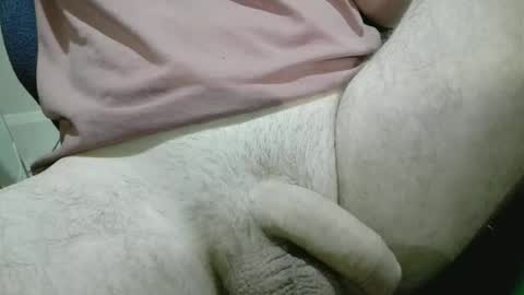 Snapshot of guyfromkent chatting on 11-19-25, 09:20 guyfromkent online show from 11-19-25, 09:20