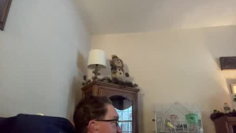 Snapshot of gwashere4u chatting on 12-24-24, 01:17 gwashere4u online show from 12-24-24, 01:17