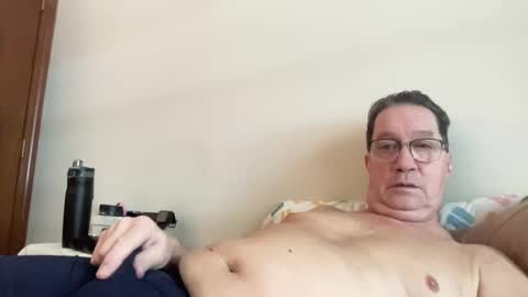 Snapshot of gwashere4u chatting on 12-24-24, 04:19 gwashere4u online show from 12-24-24, 04:19