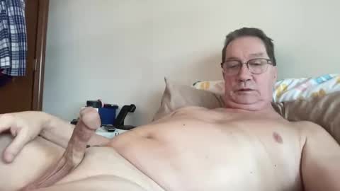 Snapshot of gwashere4u chatting on 02-24-25, 01:42 gwashere4u online show from 02-24-25, 01:42