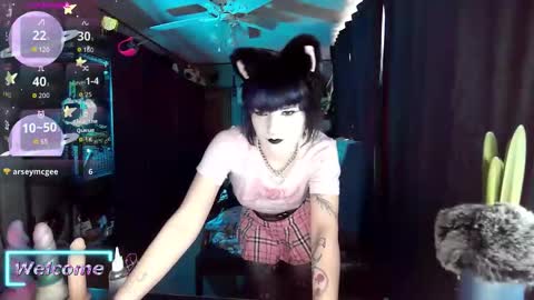 Gwen Graham online show from 01-14-26, 04:23