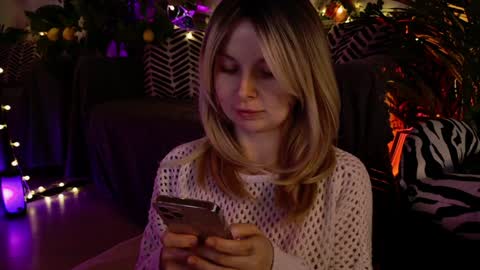 gwenhilton online show from 02-04-25, 09:07