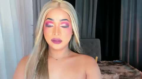 Call me Miss Gwen online show from 10-15-25, 10:26