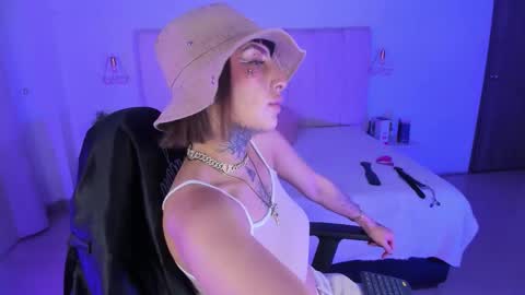 gyal_8_ online show from 03-03-26, 03:34