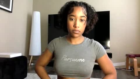 gyalxoxo online show from 02-26-26, 04:06