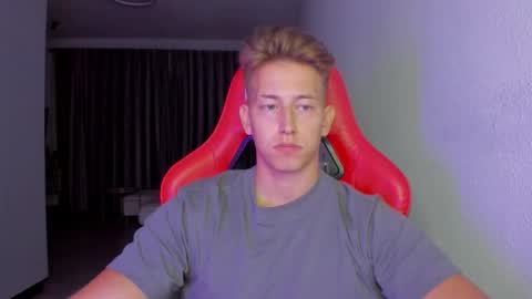 Oliver online show from 11-27-25, 09:39