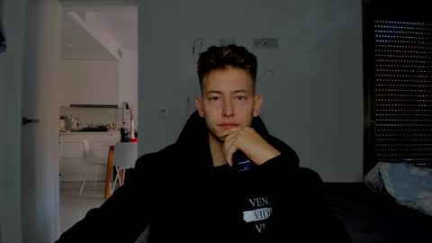 Oliver online show from 02-26-26, 01:54