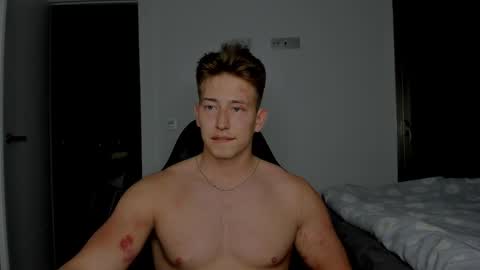 Oliver online show from 04-12-26, 07:19