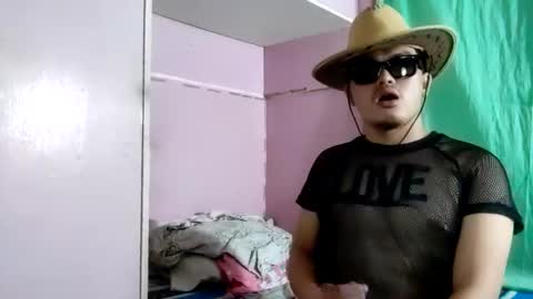 gymsin_borte online show from 04-21-26, 03:39