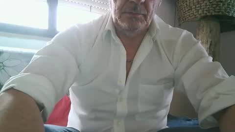 Snapshot of gyrdy chatting on 02-11-25, 03:29 gyrdy online show from 02-11-25, 03:29