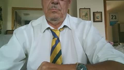 Snapshot of gyrdy chatting on 09-14-25, 12:04 gyrdy online show from 09-14-25, 12:04