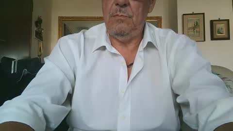 Snapshot of gyrdy chatting on 10-05-25, 01:09 gyrdy online show from 10-05-25, 01:09