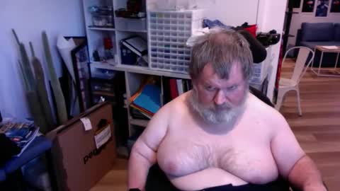 Snapshot of h20976 chatting on 12-16-25, 06:07 h20976 online show from 12-16-25, 06:07