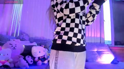 Hello Kitty online show from 03-26-26, 11:38