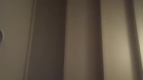 Snapshot of h_rd333 chatting on 01-21-25, 01:11 h_rd333 online show from 01-21-25, 01:11