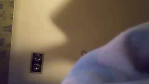 Snapshot of h_rd333 chatting on 10-09-25, 09:57 h_rd333 online show from 10-09-25, 09:57